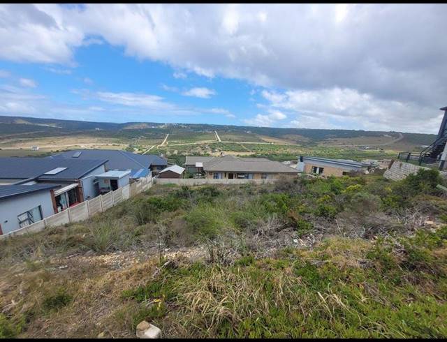 LAND FOR SALE IN SEEMEEU PARK